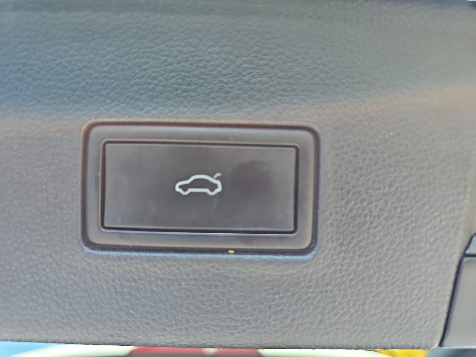 Used 2020 Volkswagen Atlas SEL FWD image 15