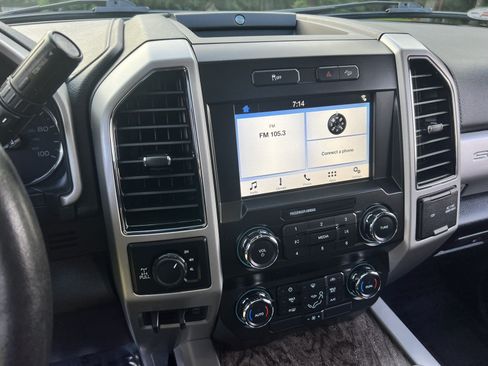 Used 2019 Ford F350 Lariat AWD/4WD image 22