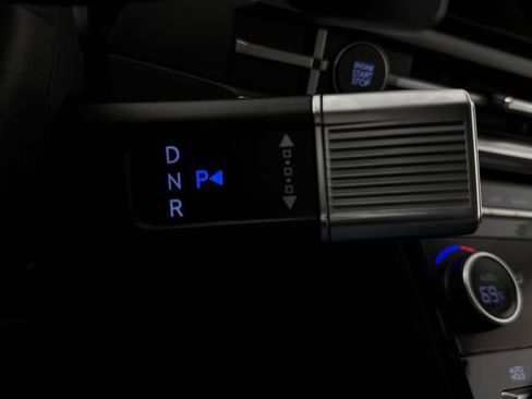 Used 2025 Hyundai Santa Fe SEL image 36