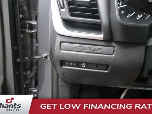 Used 2023 Nissan Rogue S AWD/4WD image 20