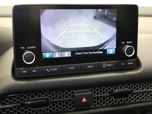 Used 2025 Honda HR-V Sport image 17