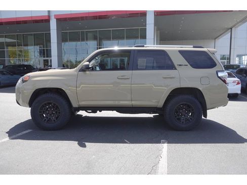 Used 2016 Toyota 4Runner TRD Pro AWD/4WD image 7