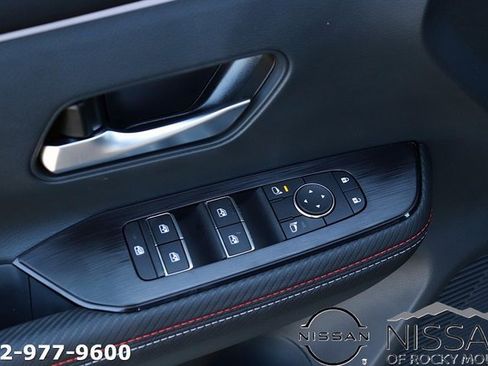 New 2025 Nissan Kicks SR image 9