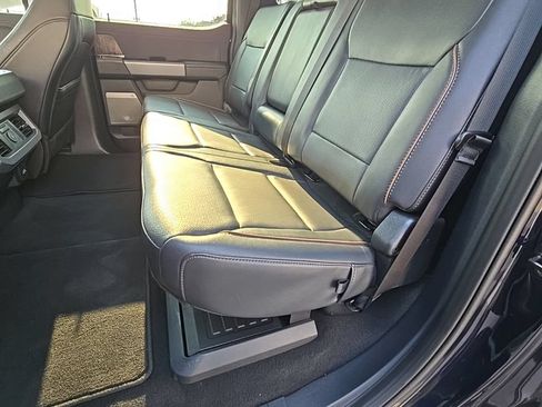 Used 2025 Ford F250 Lariat AWD/4WD image 25