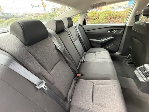 Used 2025 Honda Accord SE image 36