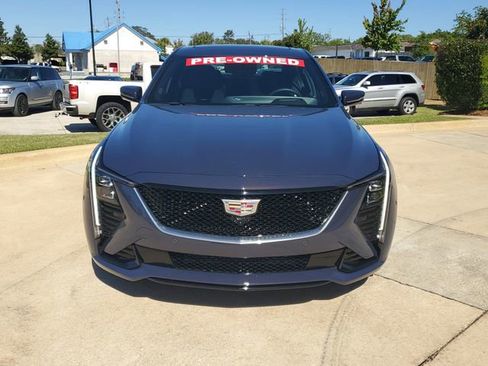 Used 2025 Cadillac CT5 Sport RWD image 7
