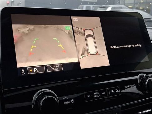 Used 2024 INFINITI QX80 Luxe image 19