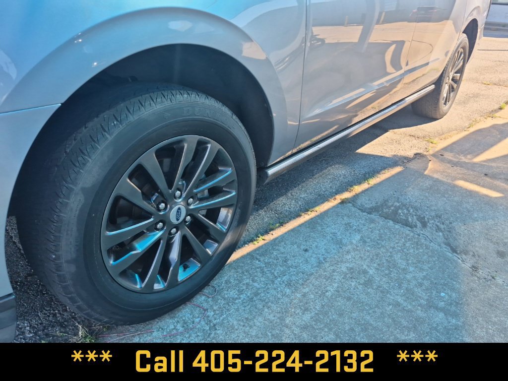 Used 2021 Ford Expedition Max Limited AWD/4WD image 6