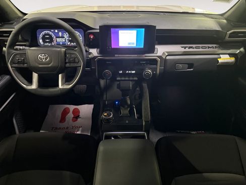 New 2026 Toyota Tacoma TRD Off-Road AWD/4WD image 13
