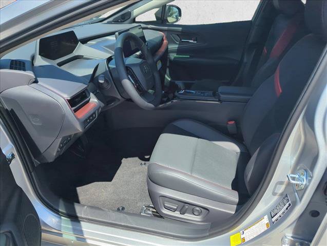 New 2027 Toyota Prius Plug-In Hybrid FWD image 12