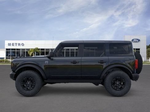 New 2026 Ford Bronco Big Bend w/ Black Diamond Package AWD/4WD image 3