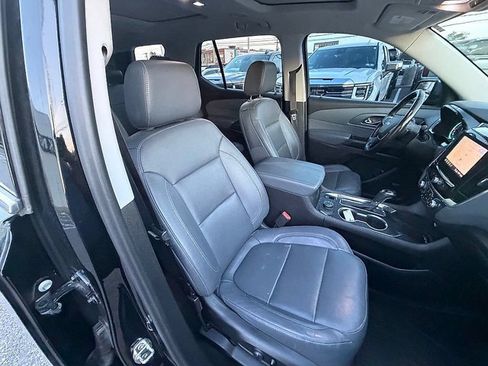 Used 2020 Chevrolet Traverse Premier w/ LPO, Floor Liner Package AWD/4WD image 26