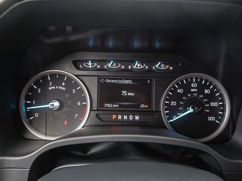 Used 2021 Ford Expedition XLT image 30