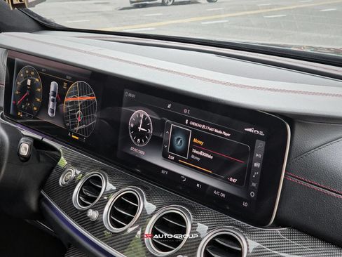 Used 2018 Mercedes-Benz E 43 AMG 4MATIC Sedan w/ Premium 3 Package image 19