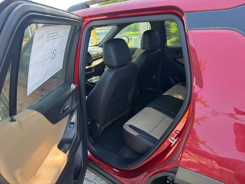 New 2026 Chevrolet Equinox ACTIV AWD/4WD image 10