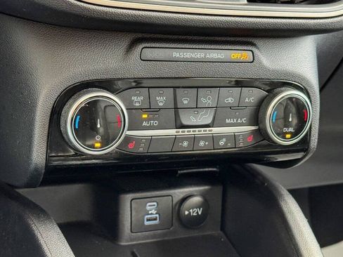 Used 2022 Ford Escape SEL AWD/4WD image 26