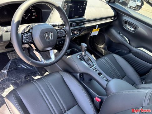 Used 2027 Honda HR-V EX-L image 19