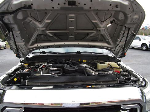 Used 2016 Ford F250 Lariat w/ Lariat Ultimate Package image 35