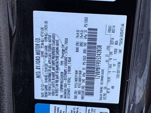 Used 2013 Ford Mustang GT Premium w/ Brembo Brake Pkg RWD image 37