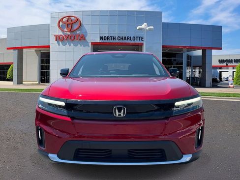 Used 2024 Honda Prologue EX image 3
