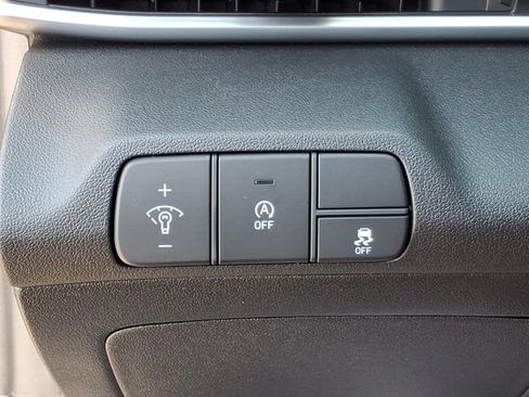 New 2026 Hyundai Elantra SE FWD image 23