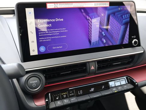 New 2026 Toyota Prius Plug-In Hybrid FWD image 18