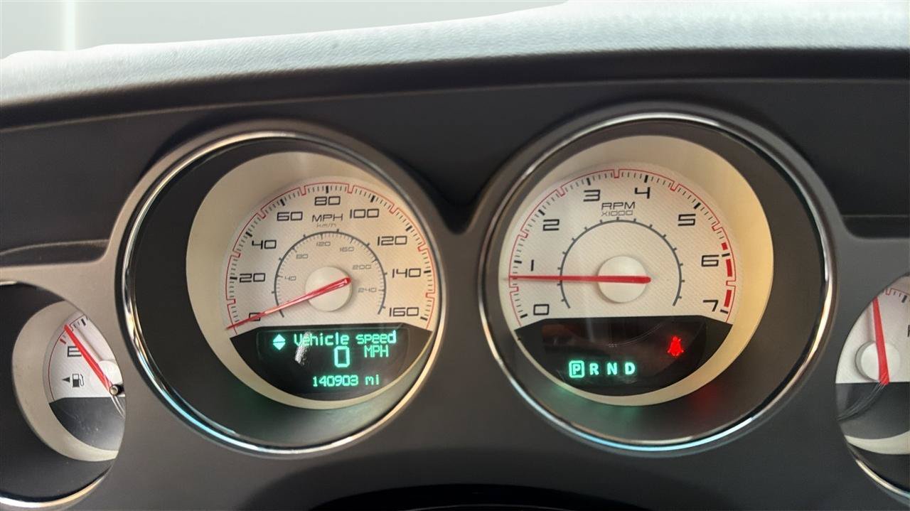 Used 2012 Dodge Challenger R/T RWD image 25