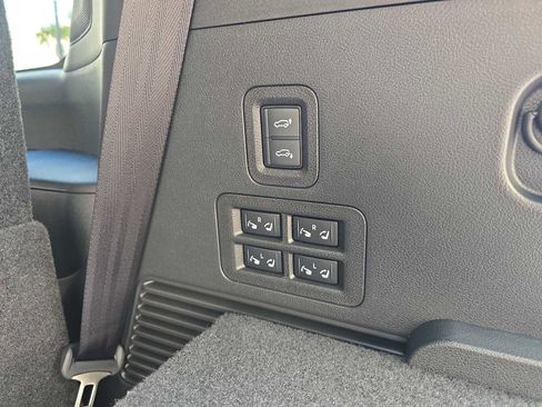 New 2026 INFINITI QX80 4WD image 31