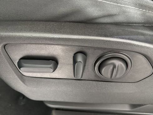 Used 2022 GMC Sierra 1500 Elevation image 19