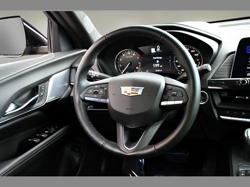 Used 2020 Cadillac CT4 Luxury w/ Sun And Sound Package AWD/4WD image 17