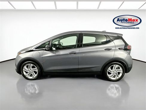 Used 2023 Chevrolet Bolt LT image 8