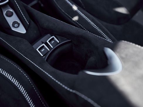 Used 2024 McLaren 750S Spider image 61