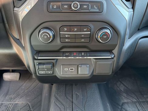 Certified 2023 Chevrolet Silverado 2500 Custom w/ Custom Value Package image 25