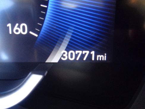 Used 2020 Hyundai Santa Fe SEL w/ Convenience Package image 18