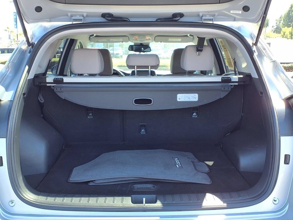 Used 2020 Hyundai Tucson Value FWD image 23