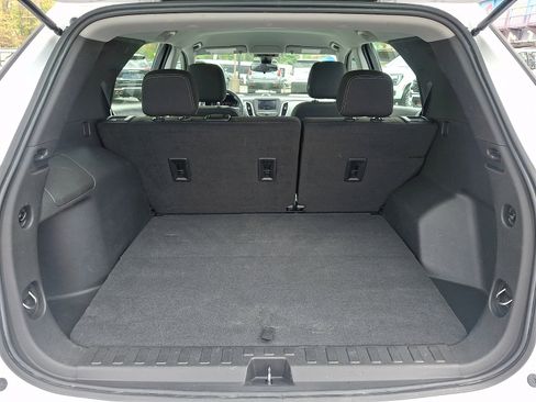 Certified 2024 Chevrolet Equinox LS FWD image 27