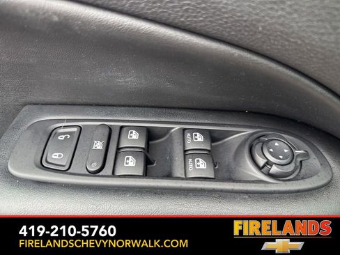 Used 2020 Jeep Compass Latitude w/ Cold Weather Group image 12