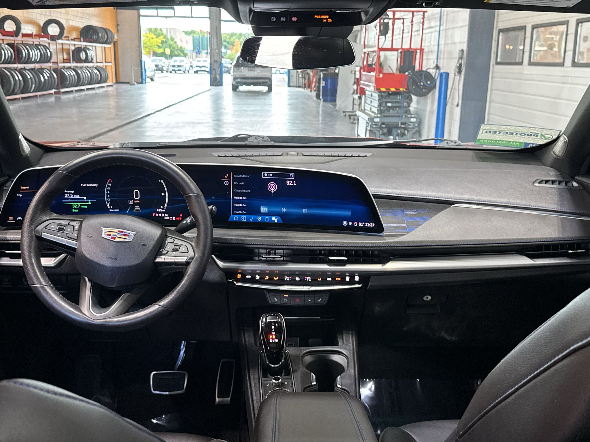 Used 2024 Cadillac XT4 Sport w/ LPO, Floor Liner Package AWD/4WD image 13