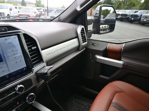 Used 2022 Ford F450 King Ranch w/ King Ranch Ultimate Package AWD/4WD image 33