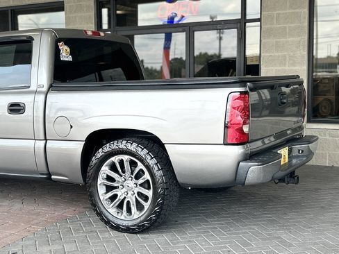 Used 2006 Chevrolet Silverado 1500 LT w/ Light Duty Power Package RWD image 79