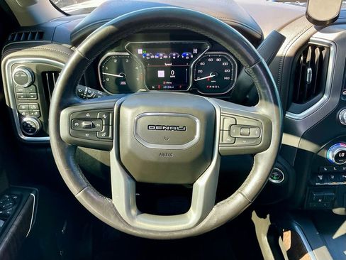 Used 2022 GMC Sierra 3500 Denali w/ Denali Ultimate Package AWD/4WD image 39