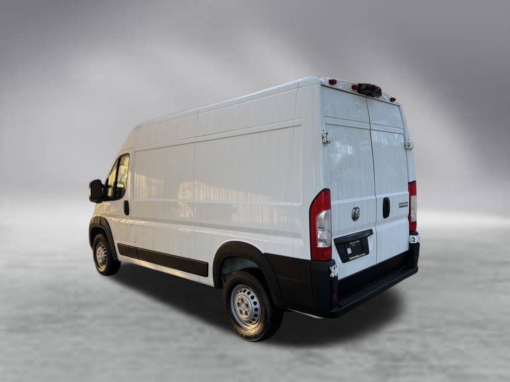 Used 2025 RAM ProMaster 2500 w/ Convenience Group FWD image 4