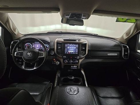 Used 2020 RAM 1500 Laramie AWD/4WD image 4