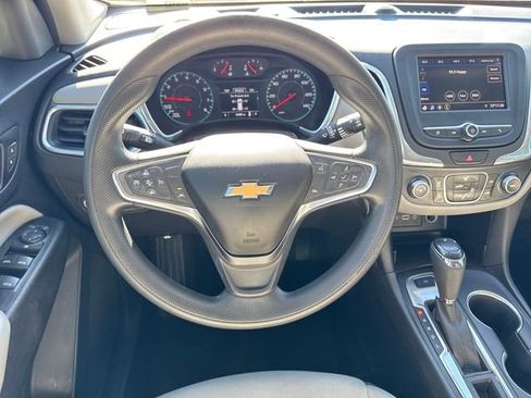 Used 2020 Chevrolet Equinox LS image 13