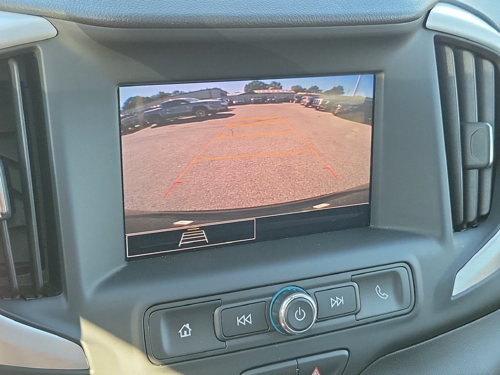 Used 2024 GMC Terrain SLE w/ Driver Convenience Package FWD image 27