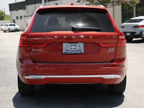 Used 2022 Volvo XC60 B5 Inscription w/ Advanced Package FWD image 9