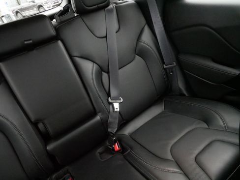 Certified 2023 Jeep Cherokee Altitude Lux image 14