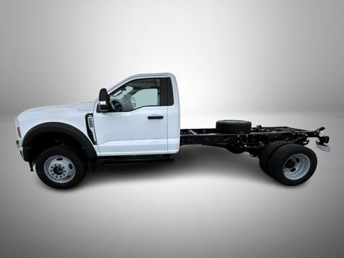 New 2026 Ford F550 4x4 Regular Cab Super Duty image 8
