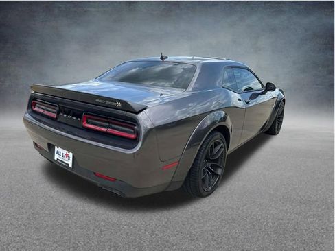 Used 2023 Dodge Challenger R/T Scat Pack RWD image 10