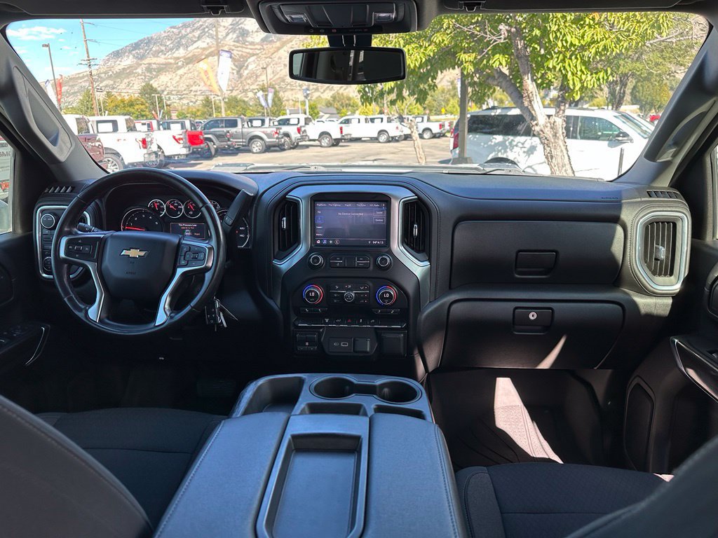 Used 2021 Chevrolet Silverado 2500 LT w/ Fleet Comfort Package AWD/4WD image 21